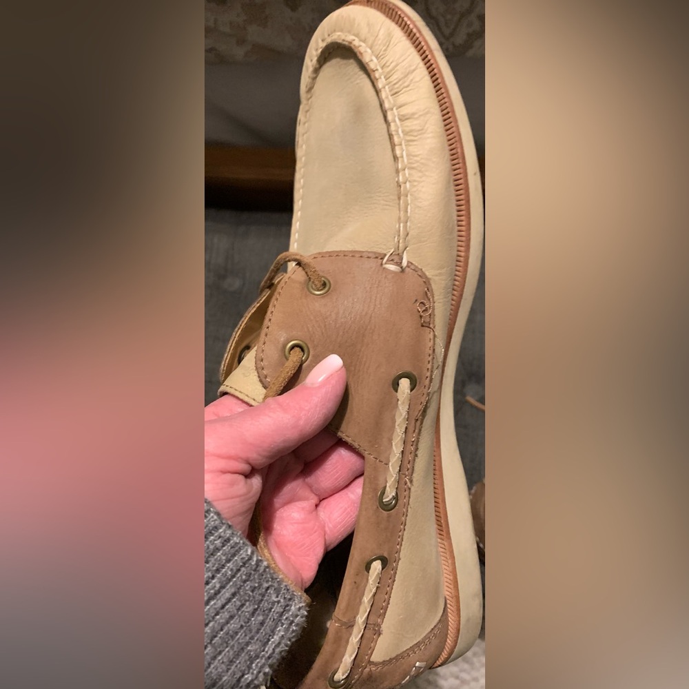 Tommy Bahama Mens Boat Shoes, Brody,11 M, Good Condition, Some Loose Stitching - Picture 9 of 14